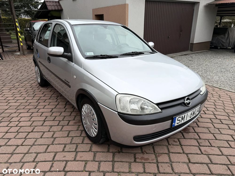 Opel Corsa 1.2 16V - 4