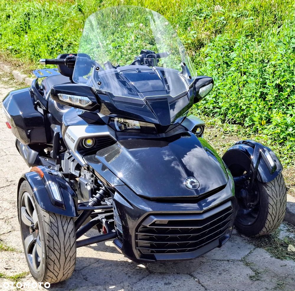Can-Am Spyder - 4