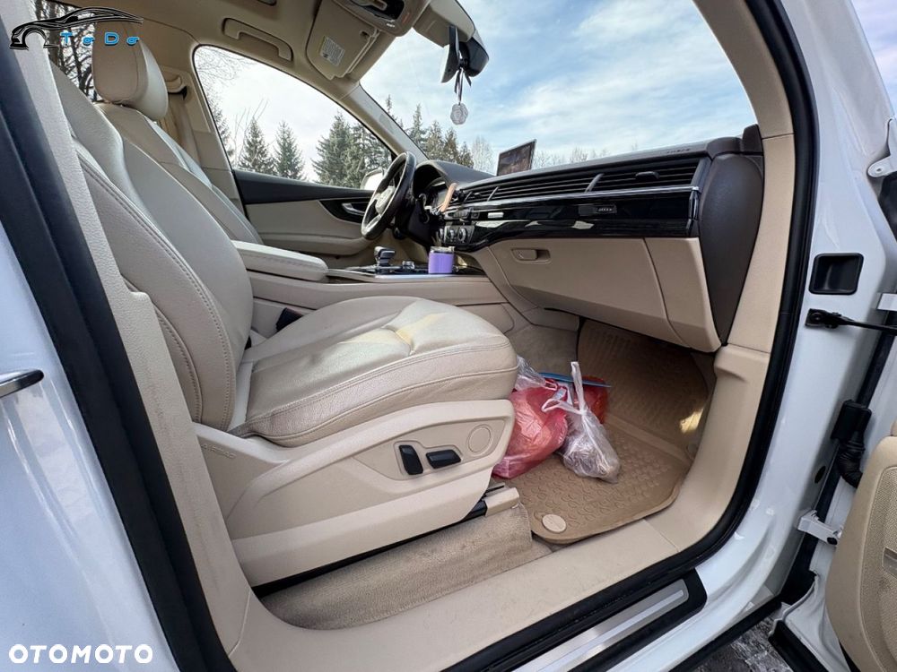 Audi Q7 3.0 TFSI Quattro Tiptronic - 31
