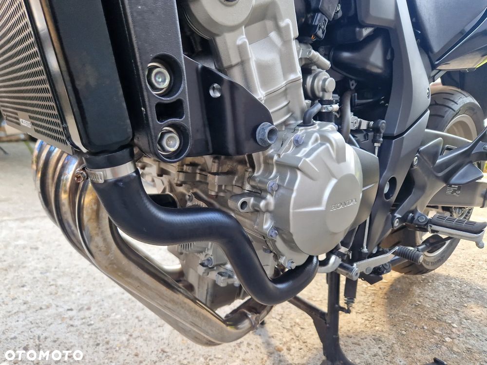 Honda CBF - 37