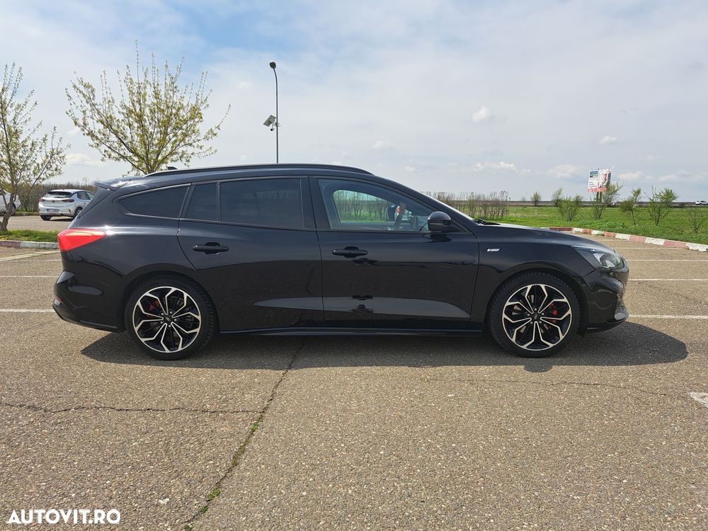 Ford Focus 1.5 EcoBoost ST-Line - 6