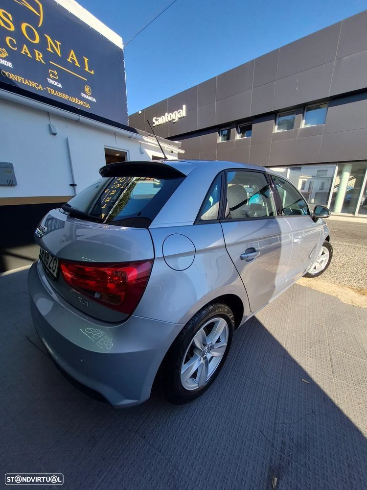 Audi A1 Sportback 1.4 TDI (ultra) design - 6