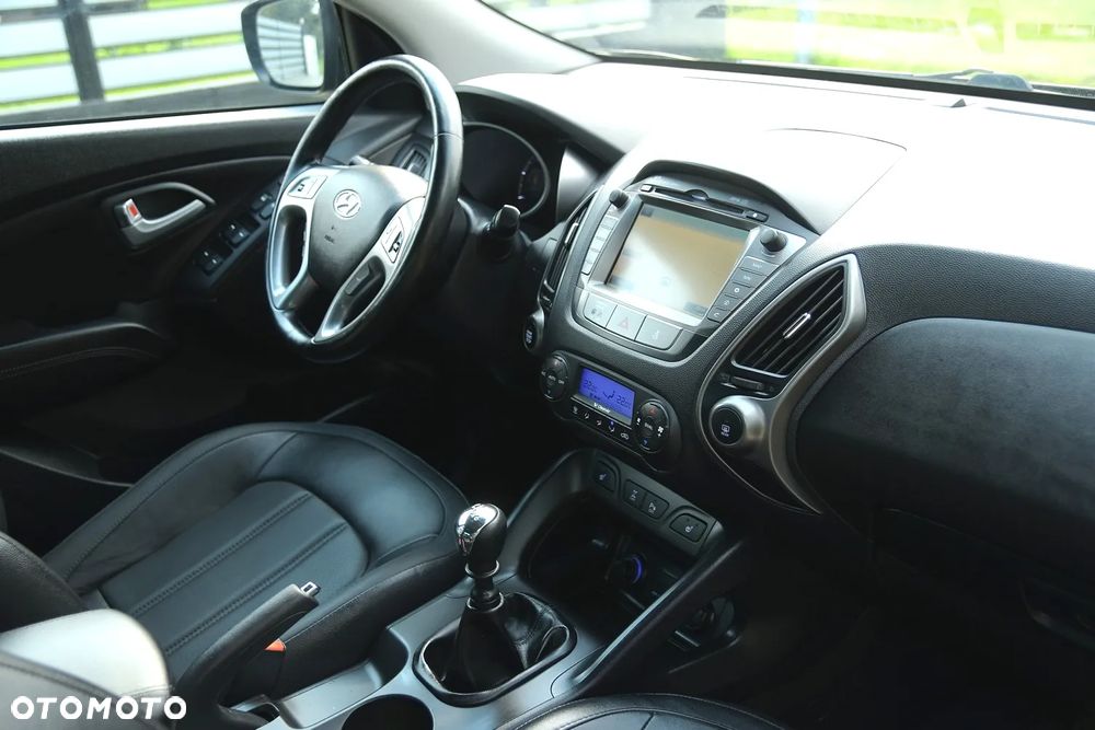 Hyundai ix35 2.0 CRDi 4WD Premium - 23