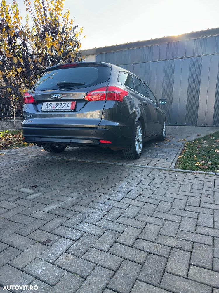 Ford Focus 1.5 EcoBlue Start-Stopp-System TITANIUM - 14