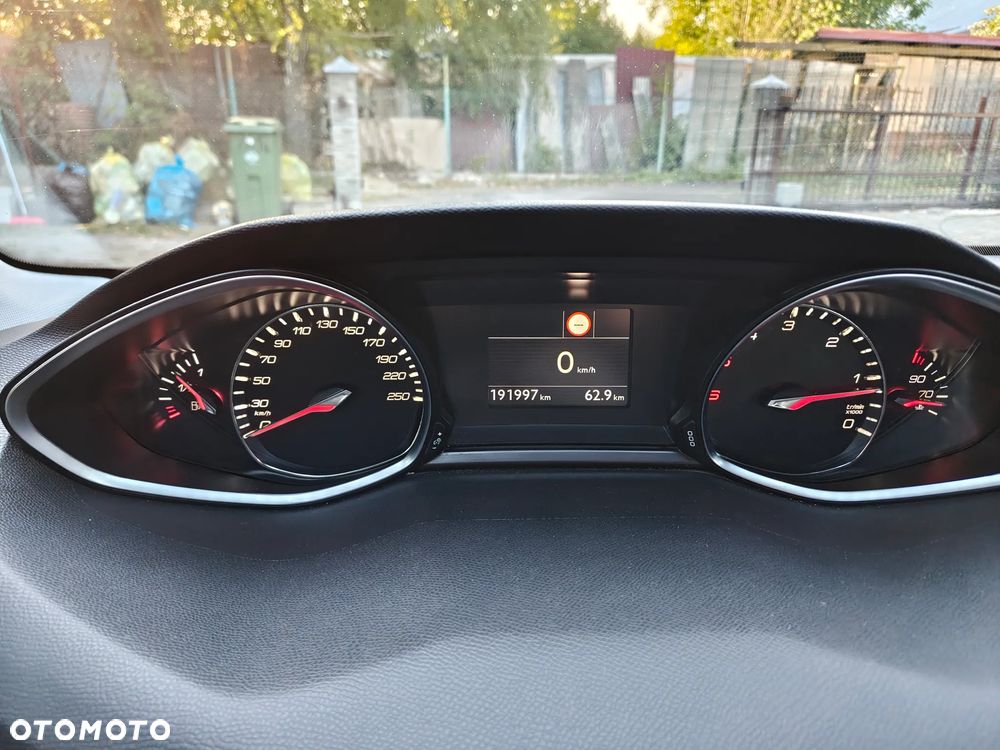 Peugeot 308 1.6 BlueHDi Business Line S&S - 15