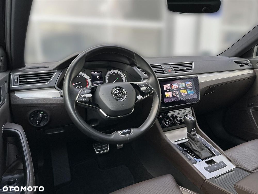 Skoda Superb 2.0 TSI L&K DSG - 13