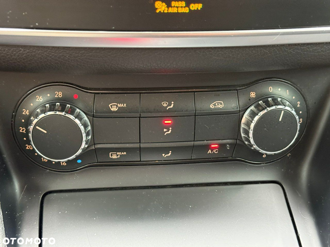 Mercedes-Benz CLA 45 AMG 4-Matic - 30