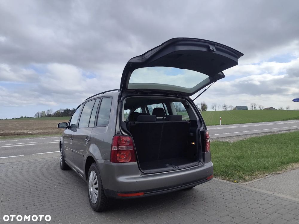 Volkswagen Touran 1.9 TDI Highline - 20