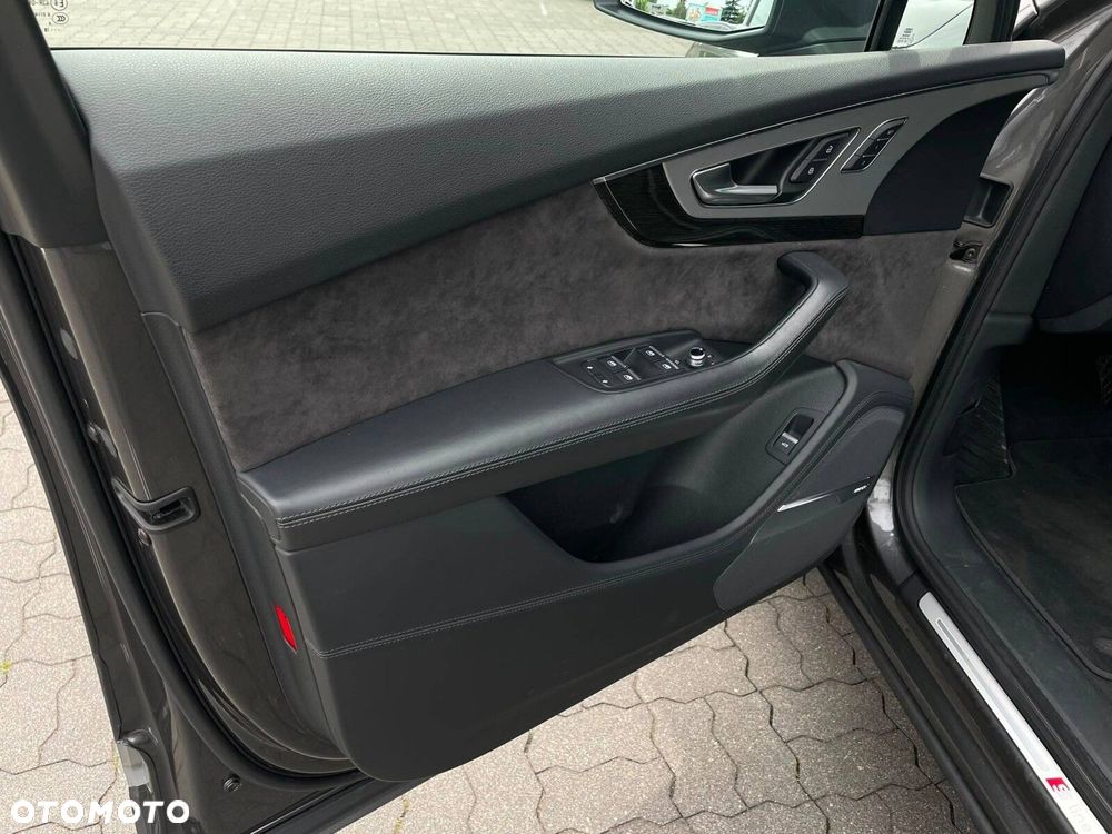 Audi Q7 - 19