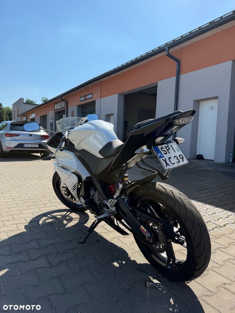 Yamaha R125 - 3
