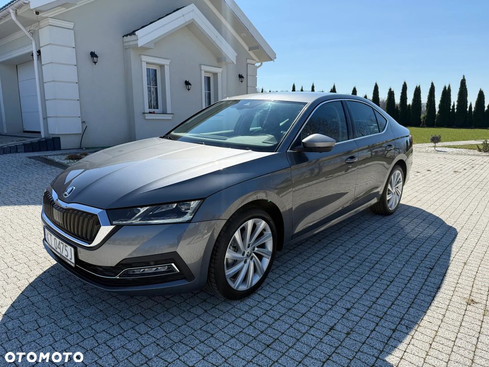 Skoda Octavia 2.0 TDI Style DSG - 1