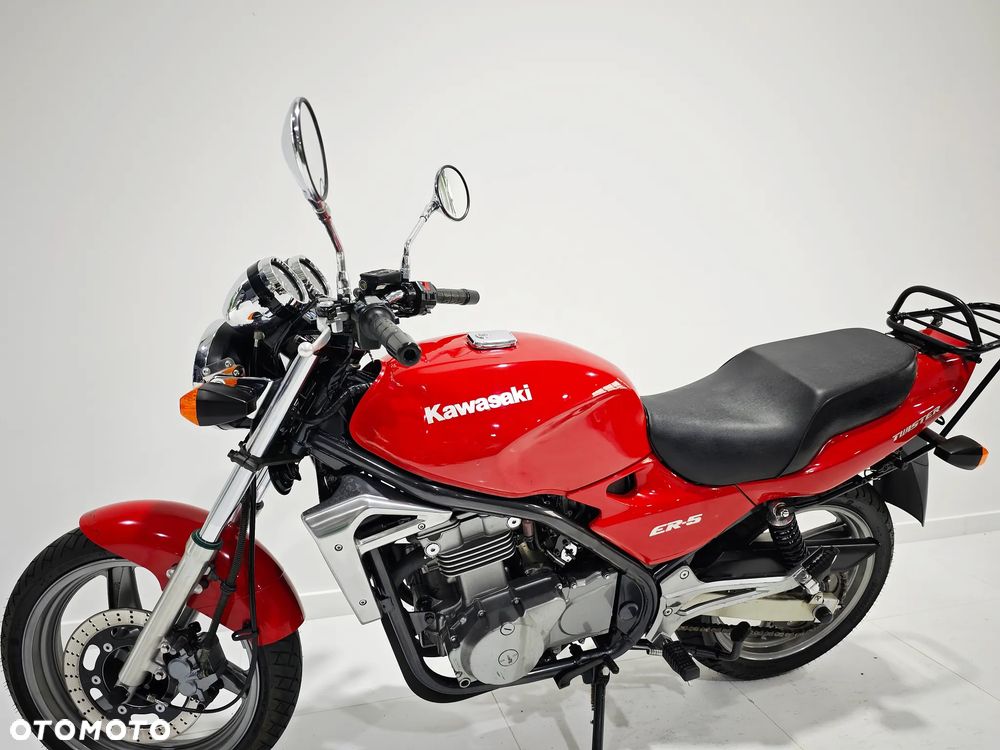 Kawasaki ER - 12