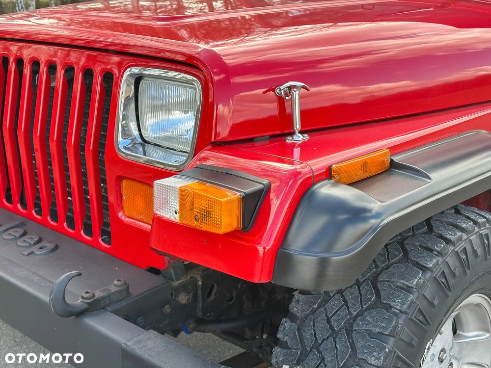 Jeep Wrangler 4.0 Sport - 13