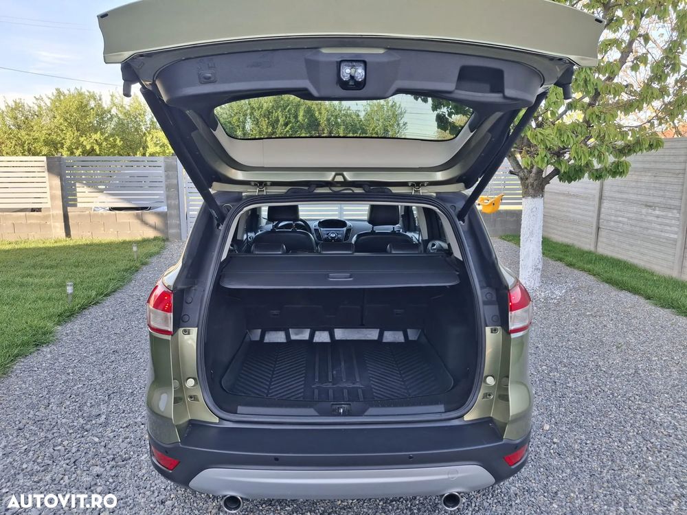 Ford Kuga 2.0 TDCi 4x4 Aut. Titanium - 11