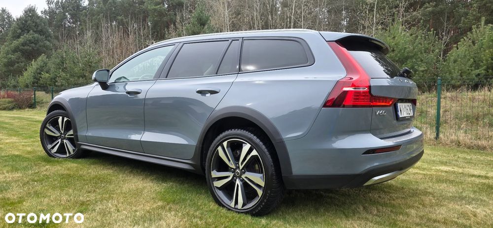 Volvo V60 Cross Country B4 D AWD - 6