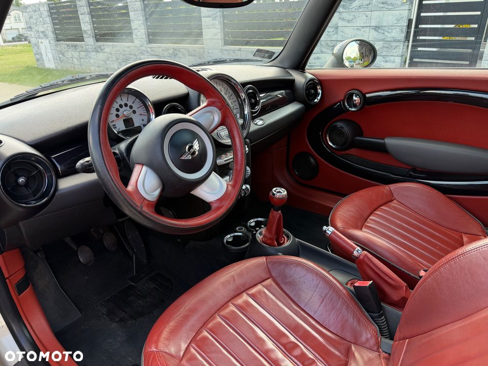 MINI Cooper 50 Mayfair - 8