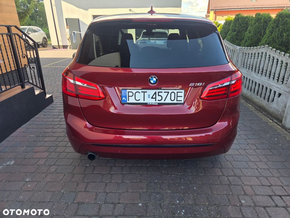 BMW Seria 2 218i Sport Line - 7