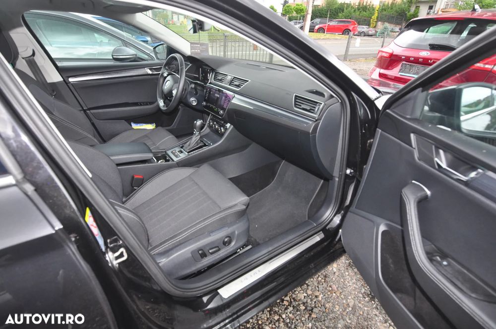Skoda Superb 2.0 TDI DSG Ambition - 17