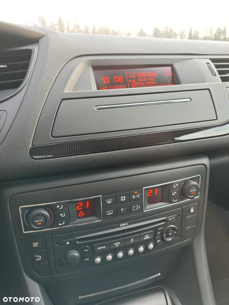 Citroën C5 2.0 16V Confort - 14