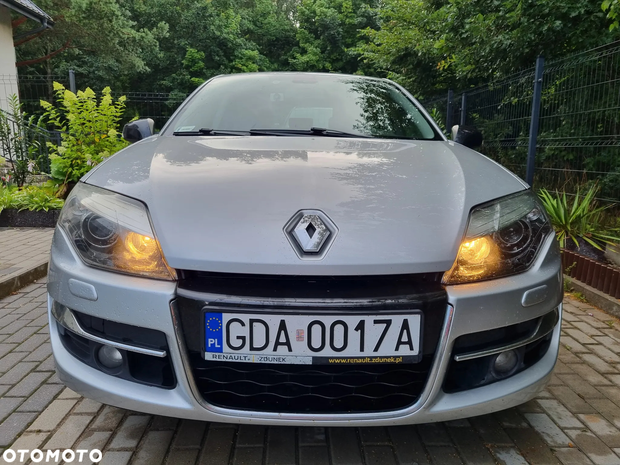 Renault Laguna 2.0 dCi Bose Edition - 9