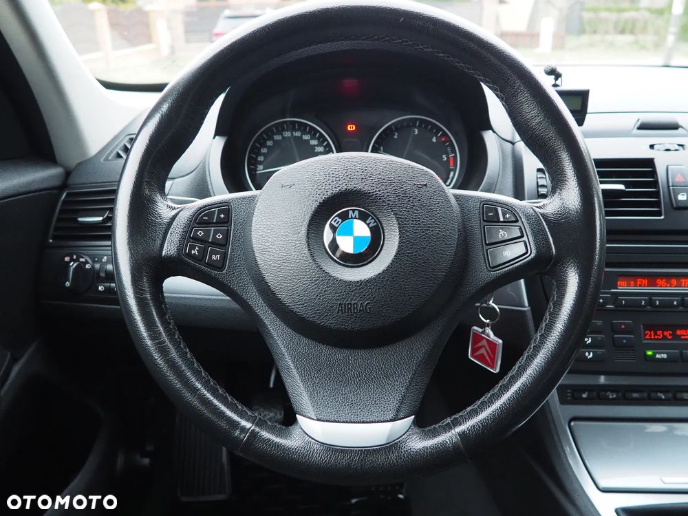 BMW X3 - 32