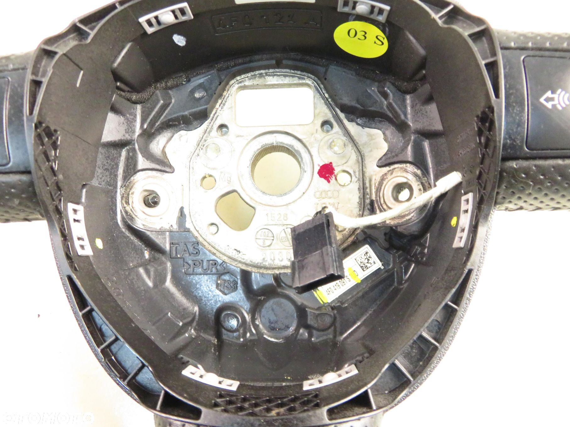 KIEROWNICA AUDI A4 B7 S-LINIE 4F0419091S - 4