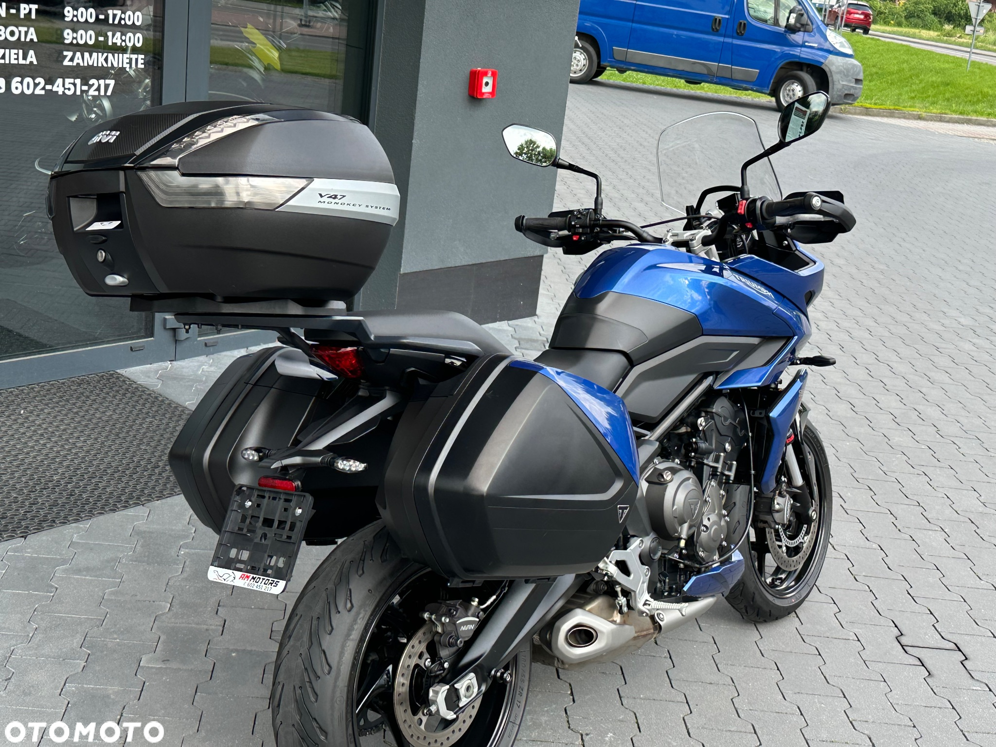 Triumph Tiger - 5