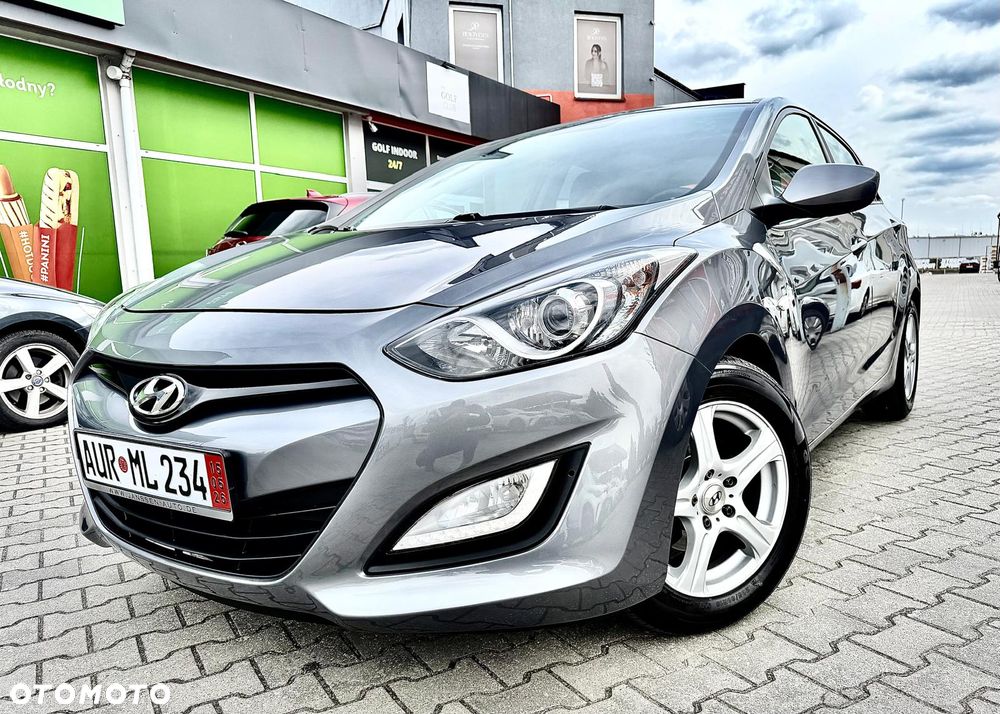 Hyundai i30 1.4 Premium - 19