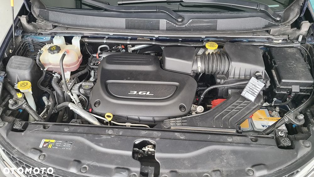 Chrysler Pacifica - 29