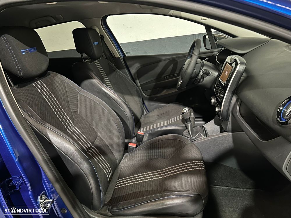 Renault Clio Sport Tourer 1.5 dCi GT Line - 18