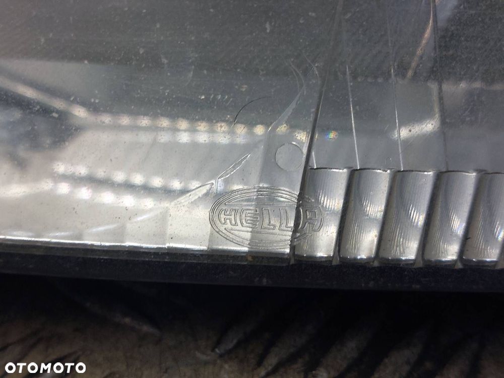 LAMPA LEWY PRZÓD + PRAWY PRZÓD + KIERUNKOWSKAZY VOLKSWAGEN PASSAT B5 EU - 6