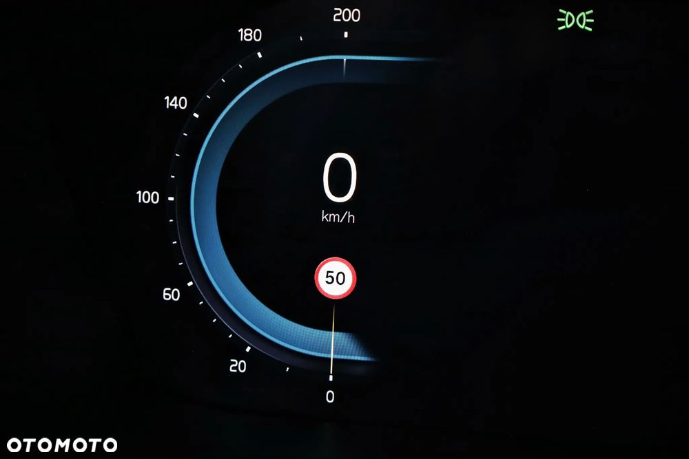 Volvo V60 B3 B DKG Core - 27