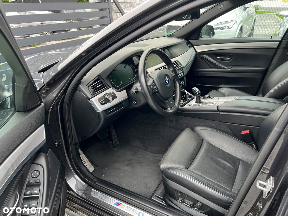 BMW Seria 5 M550d xDrive Touring Sport-Aut - 5
