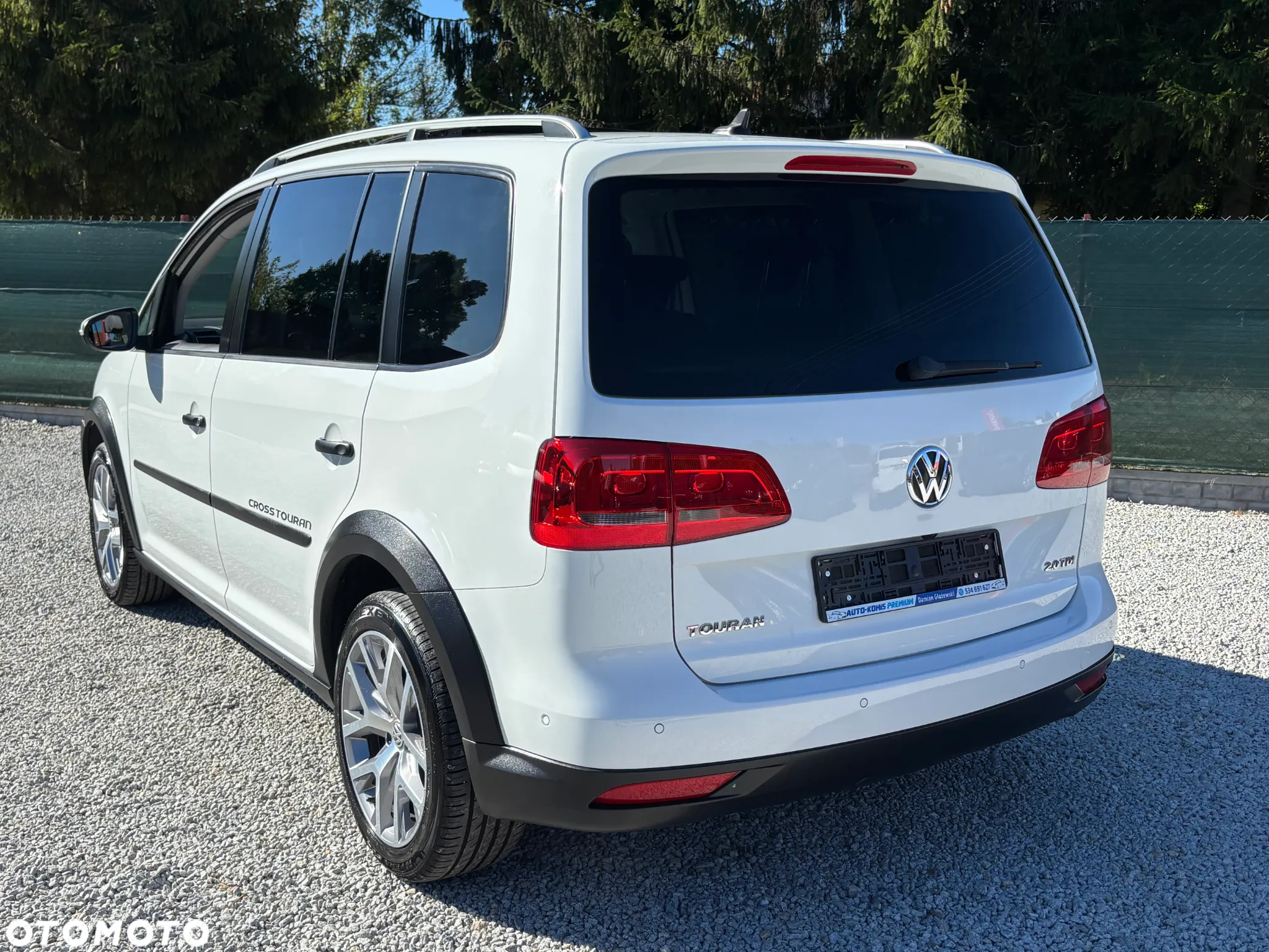 Volkswagen Touran 2.0 TDI DPF DSG Cross - 13