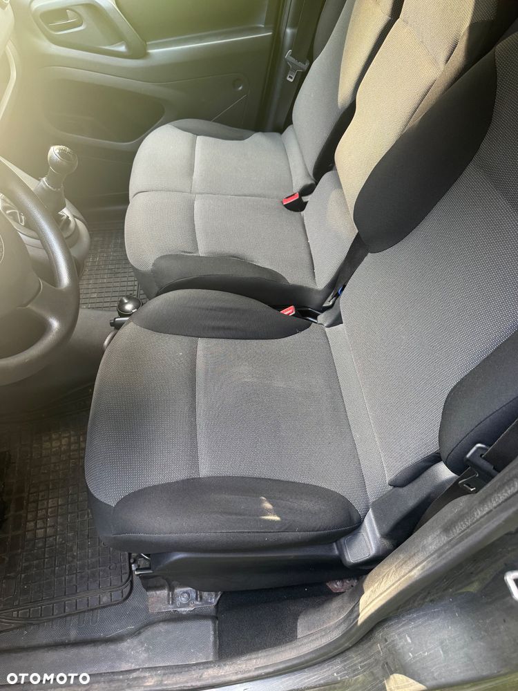 Citroën BERLINGO - 10