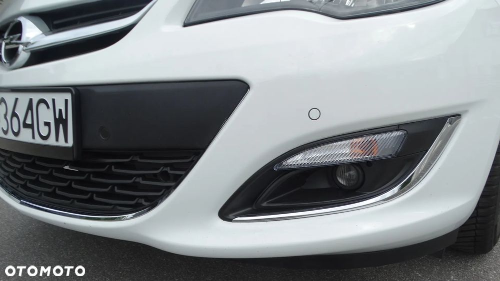 Opel Astra 1.4 Turbo Exklusiv - 3