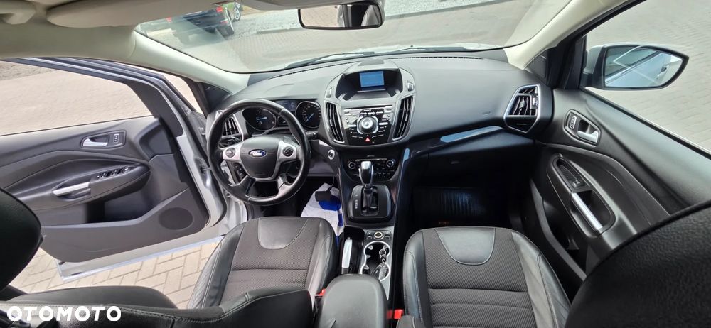 Ford Kuga 2.0 TDCi 4x4 Titanium - 35