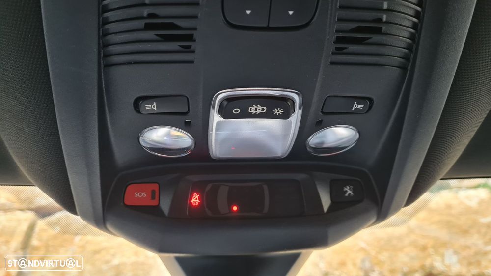 Peugeot 5008 - 12