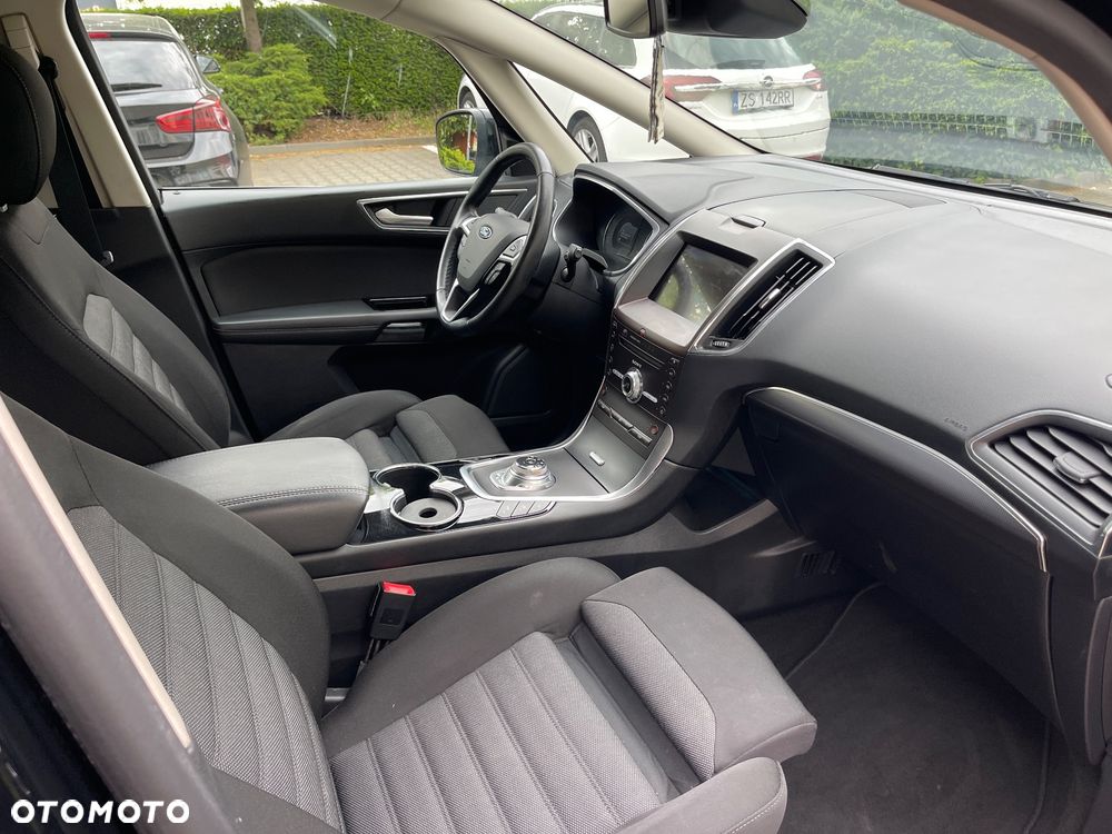 Ford S-Max - 27