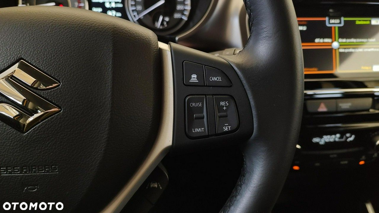 Suzuki Vitara - 16