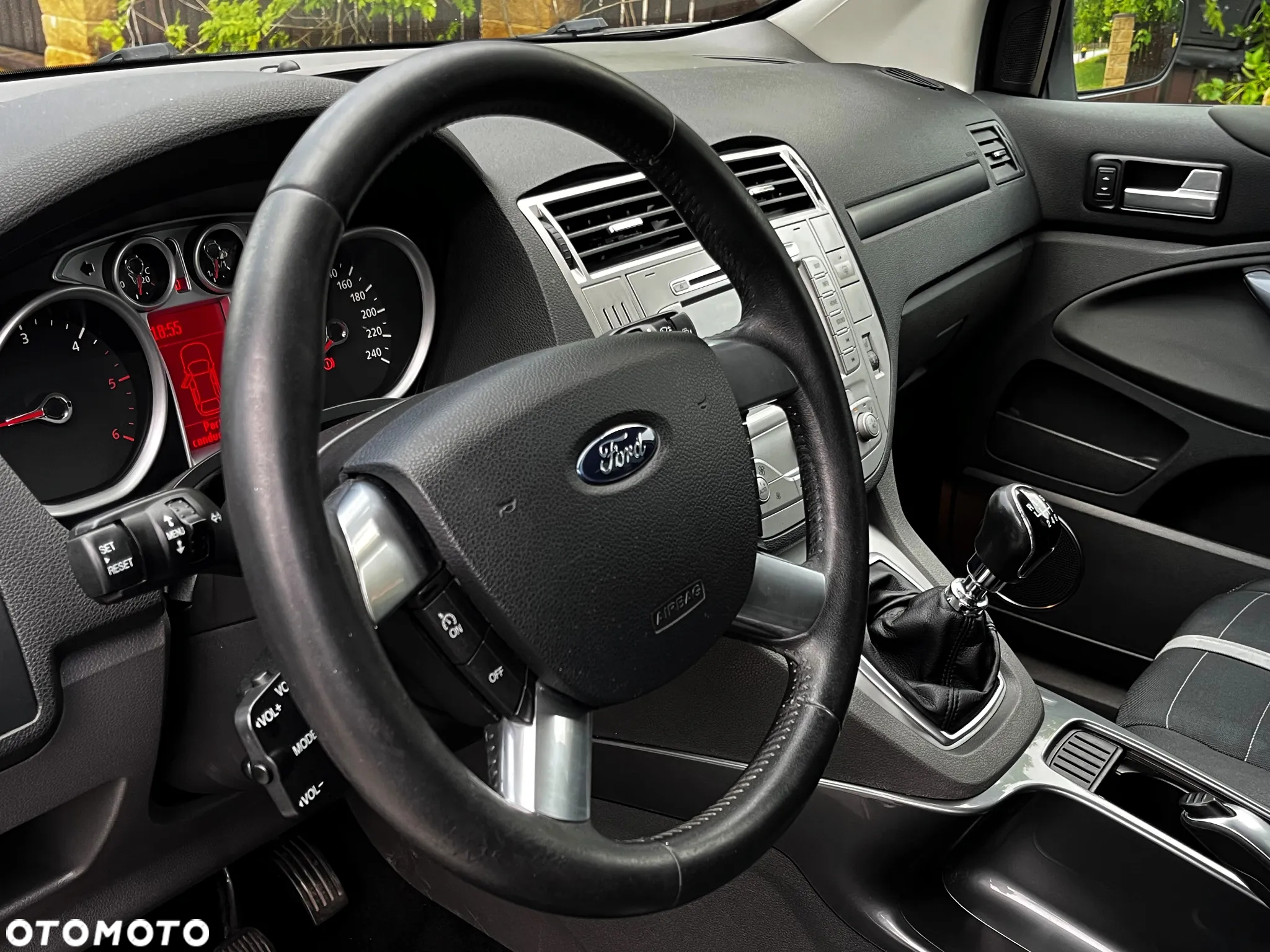 Ford Kuga 2.0 TDCi 4WD Titanium - 20