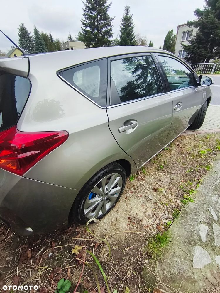 Toyota Auris 1.6 Active MS - 5