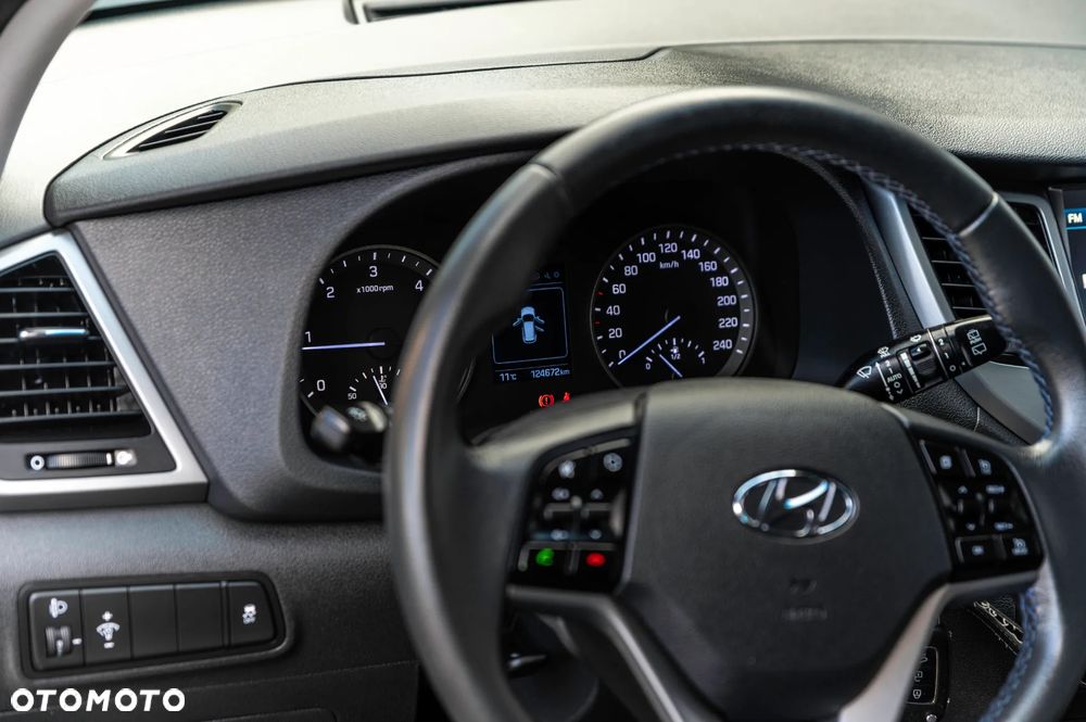 Hyundai Tucson blue 1.7 CRDi 2WD Style - 34