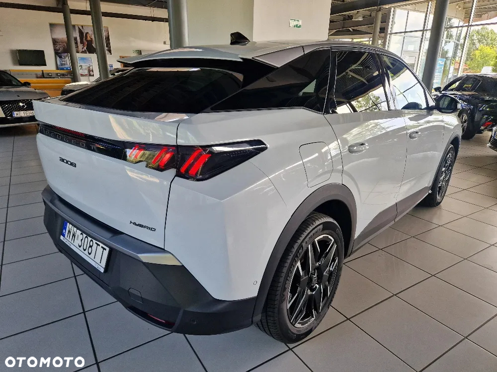 Peugeot 3008 1.2 PureTech mHEV Allure Pack S&S e-DCS6 - 5