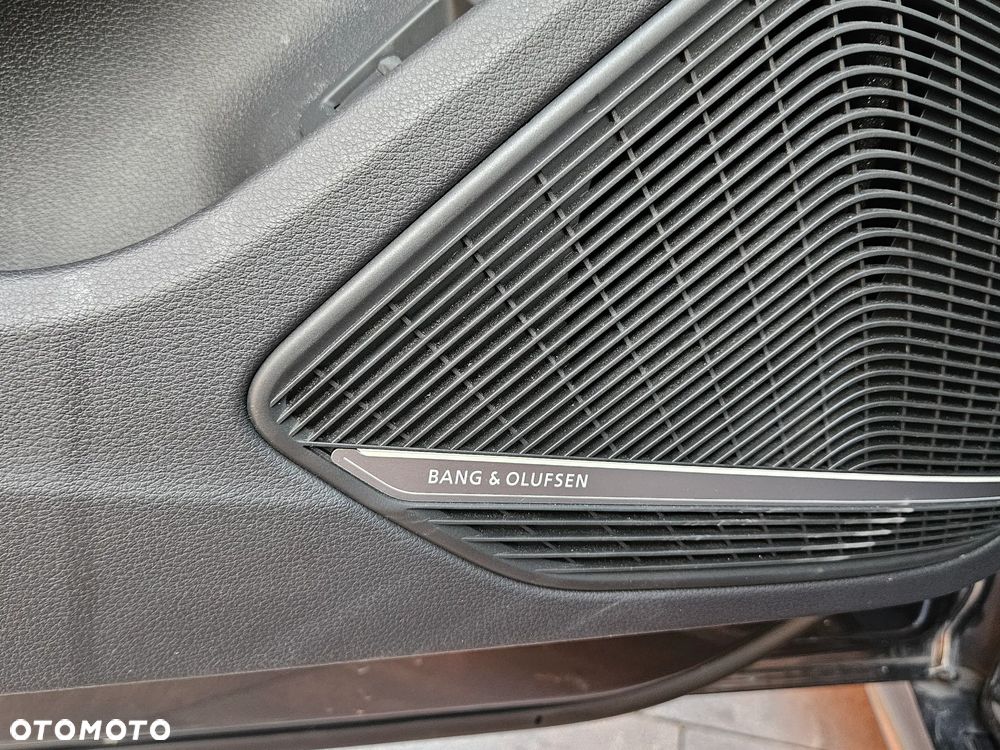 Audi A5 Cabrio 45 TFSI quattro S tronic S line - 29