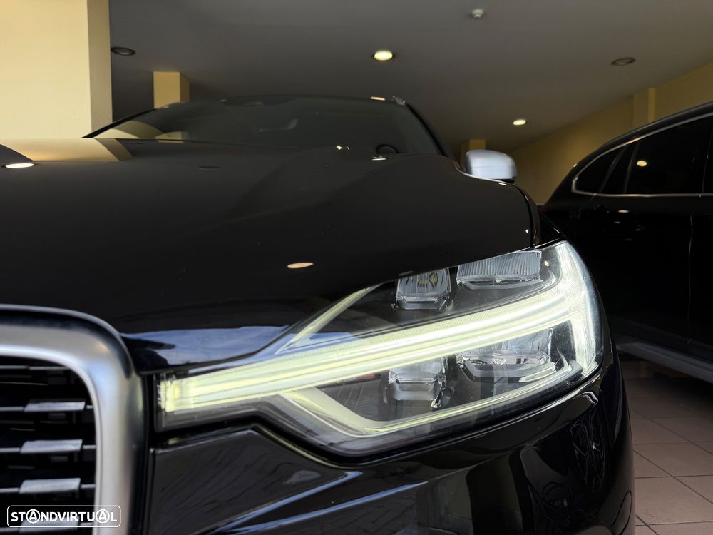 Volvo XC 60 2.0 D4 R-Design Geartronic - 37