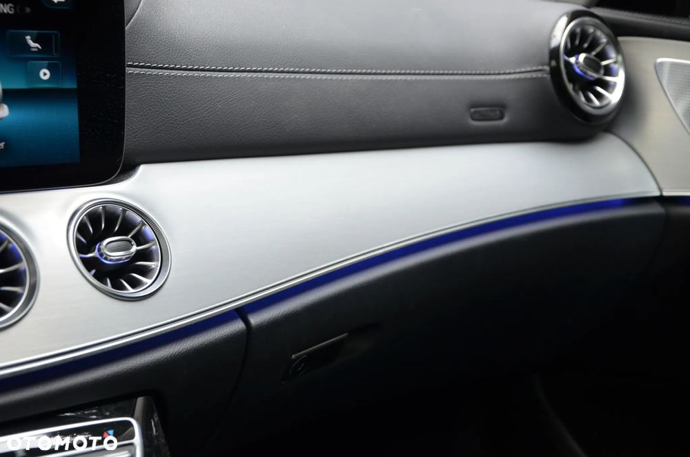 Mercedes-Benz CLS 220 d 9G-TRONIC AMG Line - 32