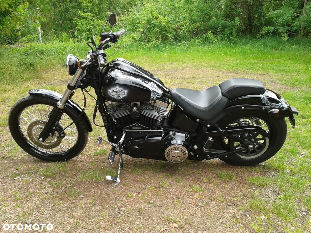 Harley-Davidson Softail Blackline - 2