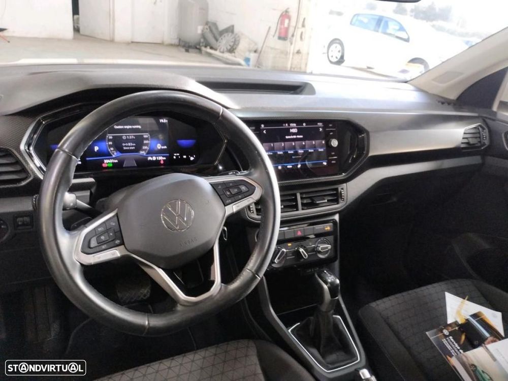 VW T-Cross 1.0 TSI Life DSG - 8