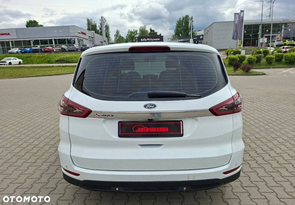 Ford S-Max - 9